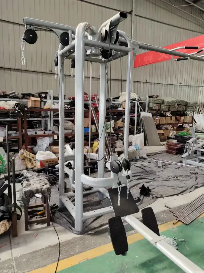 4-in-1 Multi Gym Equipment, Multifunctional Fitness Station — image 4