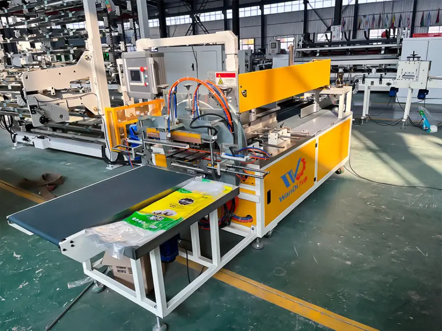 High Speed Fully Automatic Multi-Row Toilet Paper Packaging Machine — image 4