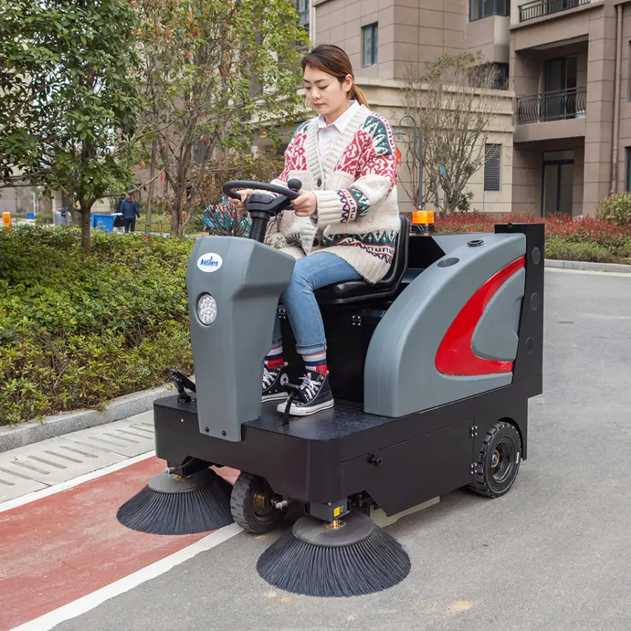 1350 Hot Sale Oem Automatic Road Sweeper Customized Industrial Floor Sweeper — image 4