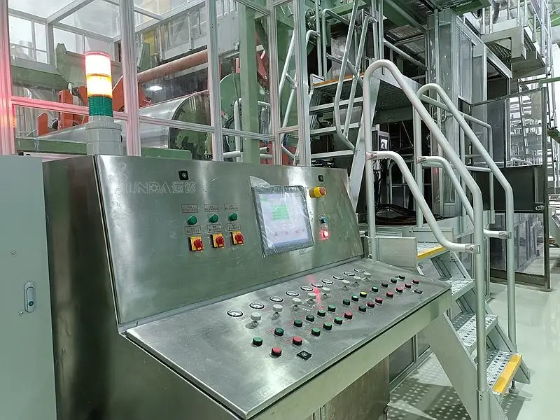 Yunda High Speed Paper Machine Capacity 30-100TPD Make Toiler Tissue Paper Kitchen Towel Making Machine — view 2