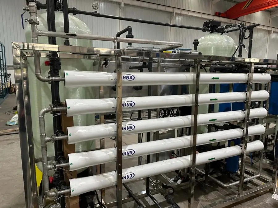 Commercial Pre-treatment RO System Pure Water Treatment Equipment with PLC Pump & Motor 1000L/Hour Capacity ISO9001 Cert — view 2