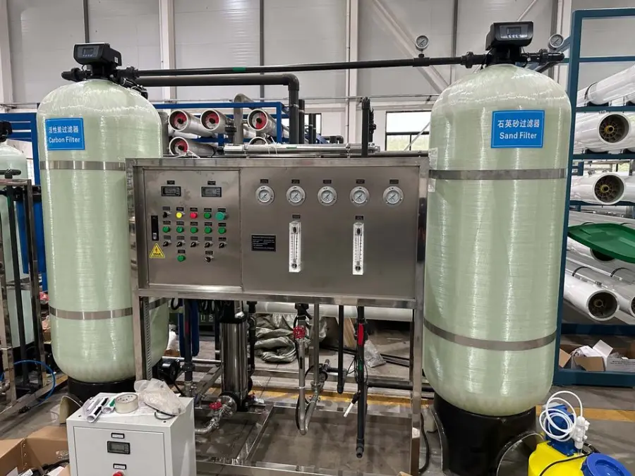 Commercial Pre-treatment RO System Pure Water Treatment Equipment with PLC Pump & Motor 1000L/Hour Capacity ISO9001 Cert — view 4