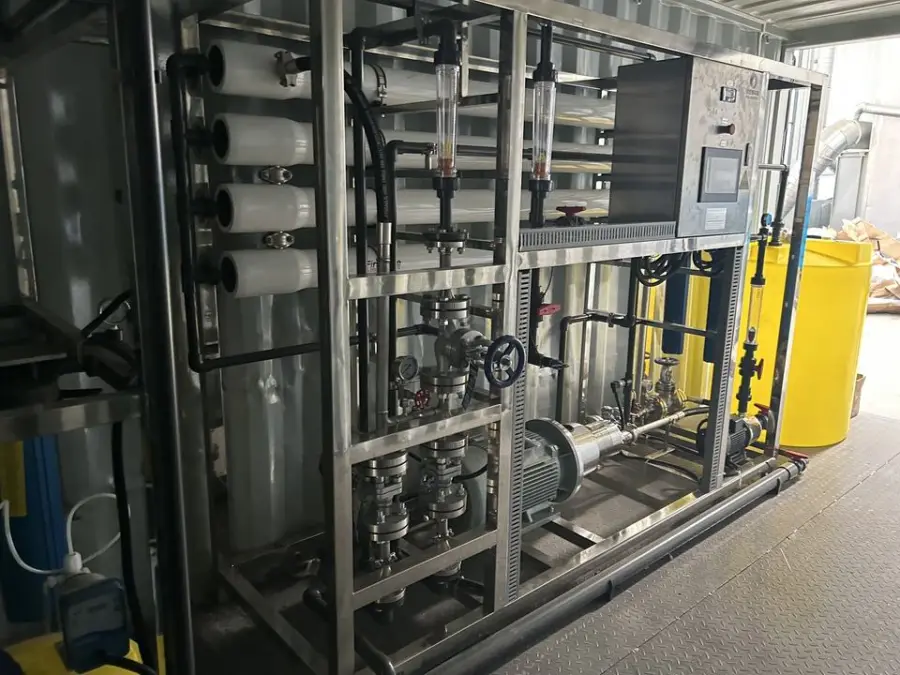20000L/Hour 40GP Containerized Salty Seawater Desalination Machine with PLC Pump & Motor RO Purifier — image 6