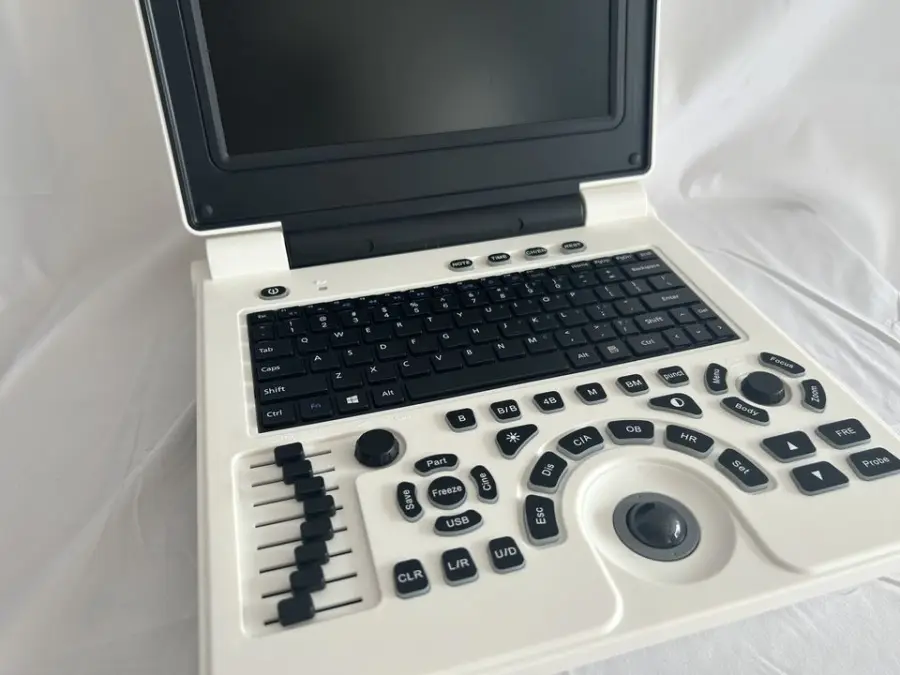 Low Price BW 12'' Laptop Ultrasound Machine Portable Ultrasound Scanner for Wholesale and Use — image 2