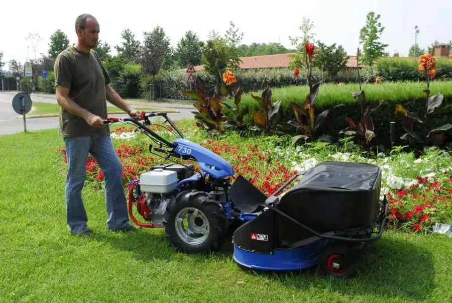 High Quality Italy Brand BCS Rotary Cultivator BCS Mini Power Tiller Single-blade 80cm Slient for Sale — image 4