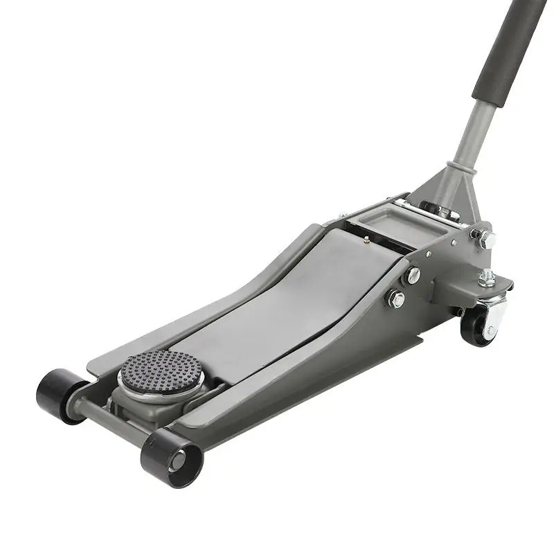 6T Hydraulic Horizontal Floor Jack Makes Lifting Easier — view 1