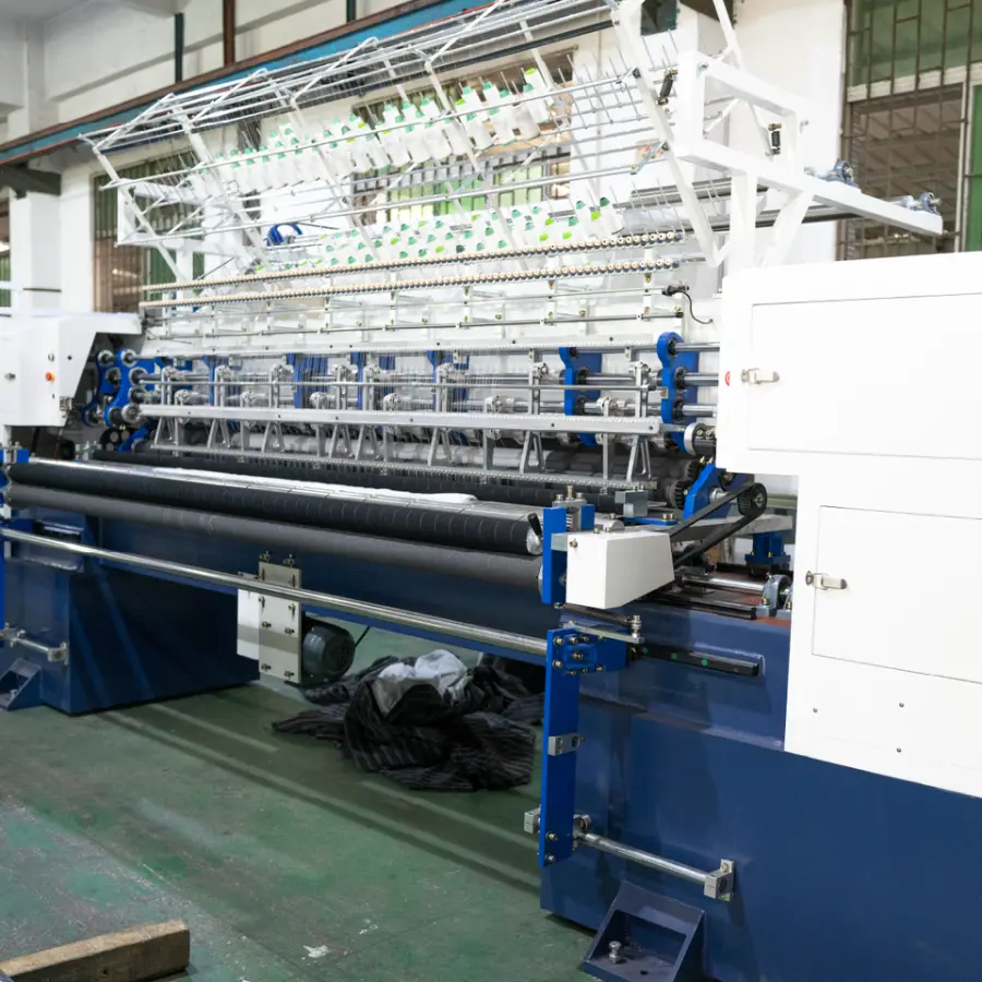 TONGDA TD-128-2B Computerized Multi Needle Lock Stitch Quilting Machine for Comforter and Duvet Production — view 2
