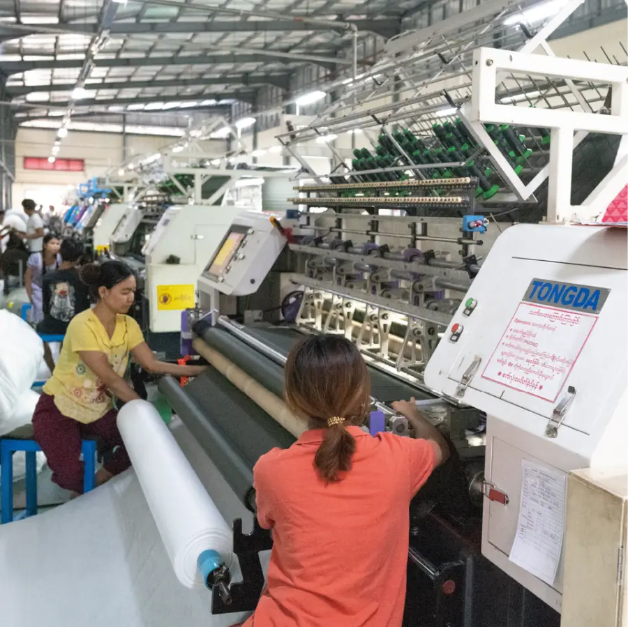 TONGDA TD-64-2B Computerized Multi-needle Lock Stitch Mattress Quilting Machine for Industrial Bedding Production — view 4