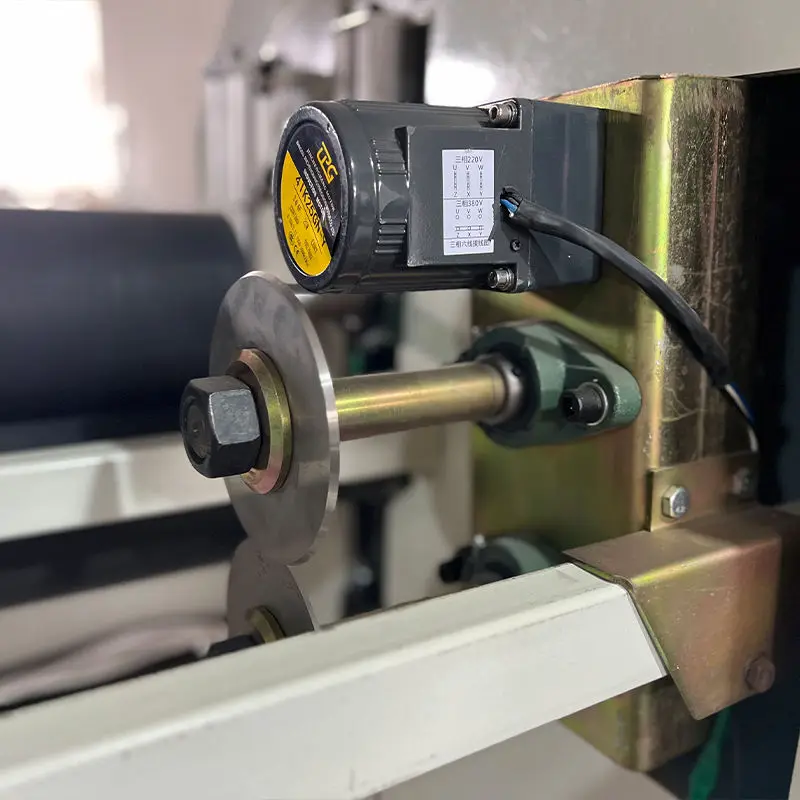 TONGDA TD-24B Automatic Computerized Chian Stich Single Needle Mattress Quilting Machine for Bed Bedcover Bedspreads and — view 2
