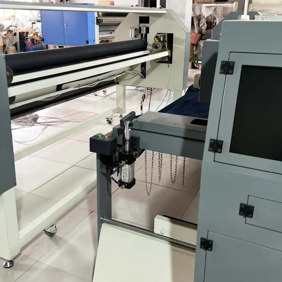 TONGDA TD-35B New Condition Available Continues Single Needle Mattress Quilting Machine for Quilts and Comforters — view 3