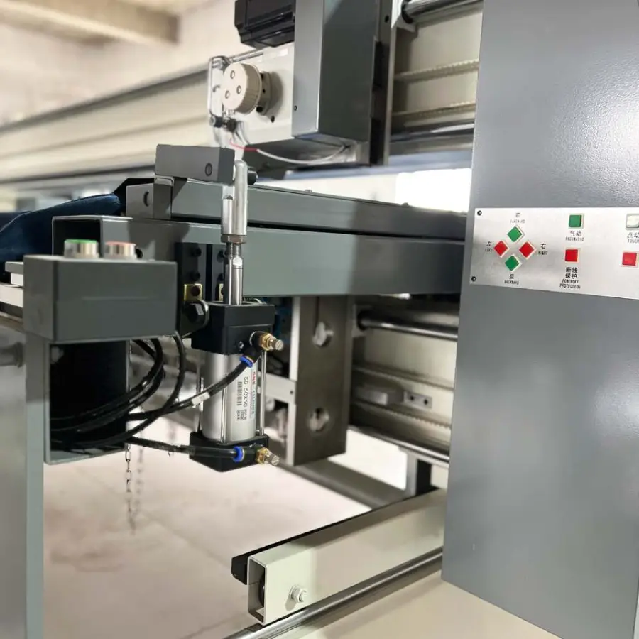 TONGDA Commercial High Speed Long Arm Single Head Needle Sewing Quilting Mattress Blanket Comforter Machine Equipment — view 6