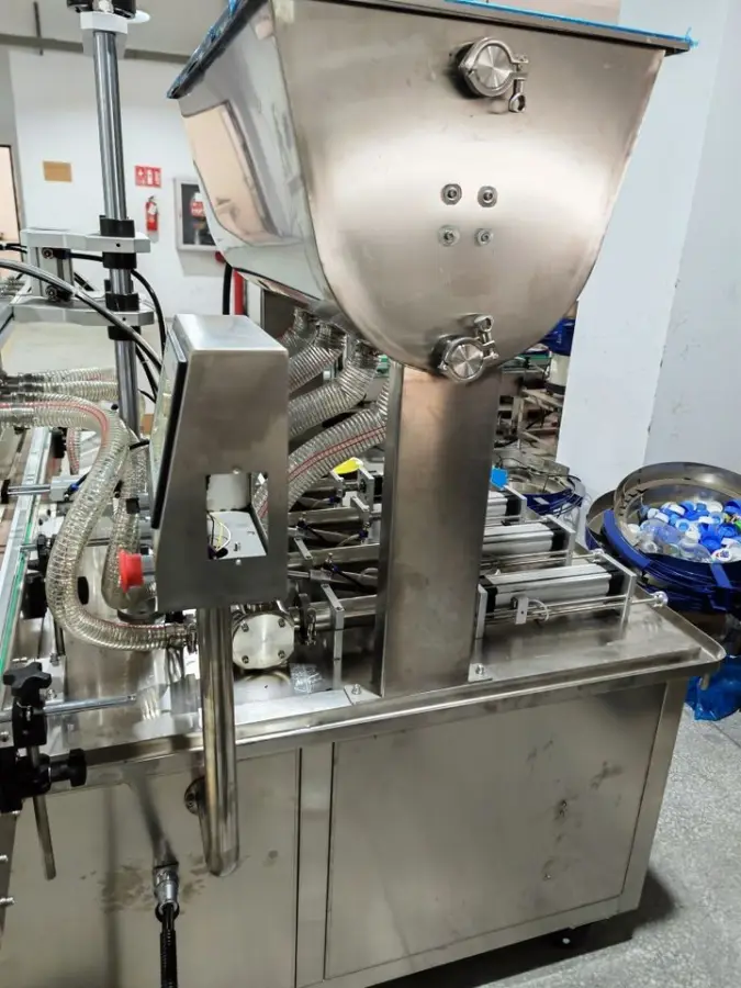 Full Automatic Cap Feeding and Vaccum Plastic Bottle Glass Jar Capper Capping Twisting Machine — view 5
