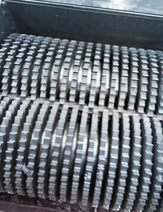 Multipurpose PVC Plastic Wood Shredder Machine Waste Garbage Metal Recycling Shredding Machine — view 6