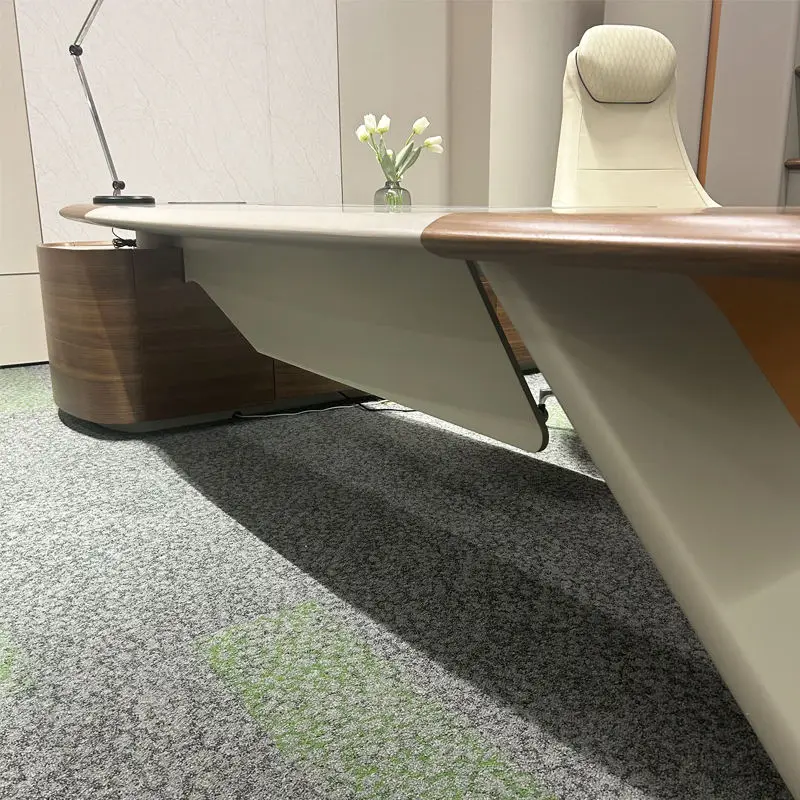 Luxury Wooden Panel Modular Office Desk for CEO/Boss Modern Design Large Size Commercial Use — image 5