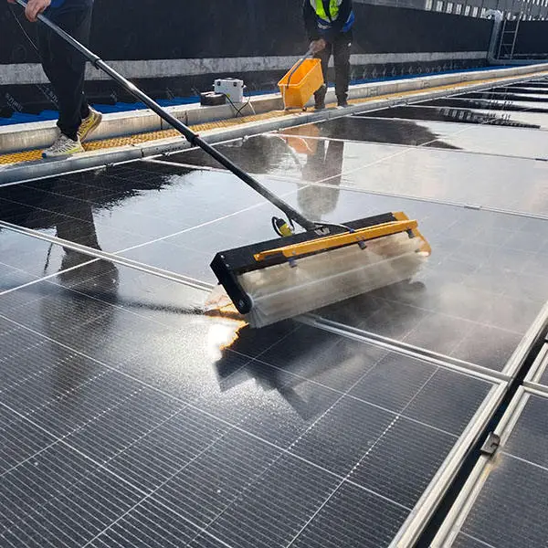High Quality Hand-Held Rolling Solar Panel Scrubber Brush New Design Photovoltaic Surface Cleaning Machine — view 1