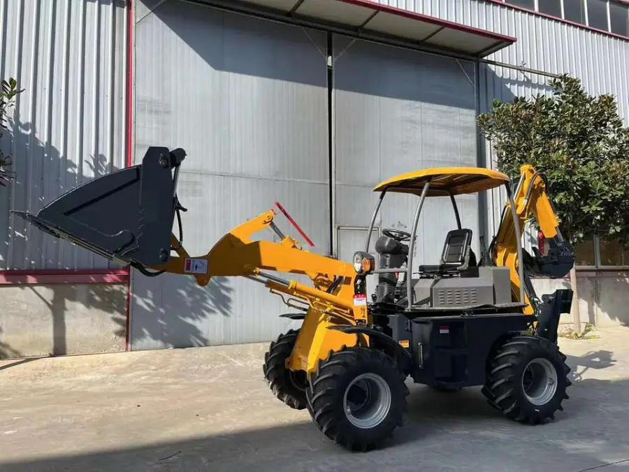 Compact TOHO TH10-50 EPA Engine Komatsu Mini Loader Backhoe Loader 4x4 Wheel Loader with Motor & Pump for Sale — image 4