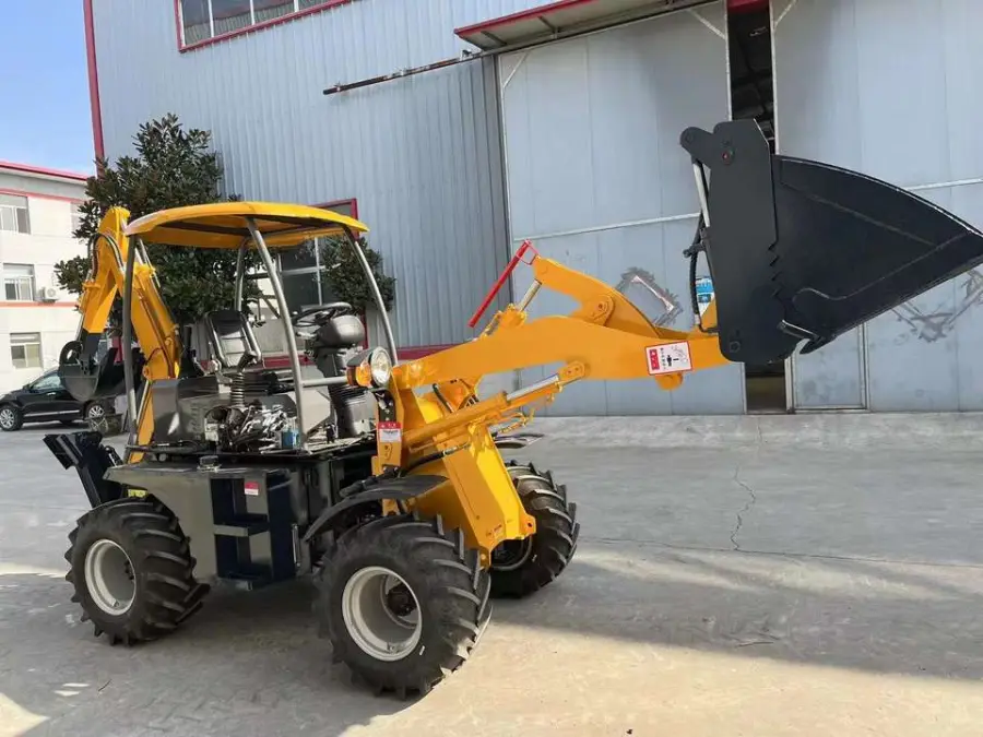 Compact TOHO TH10-50 EPA Engine Komatsu Mini Loader Backhoe Loader 4x4 Wheel Loader with Motor & Pump for Sale — image 5