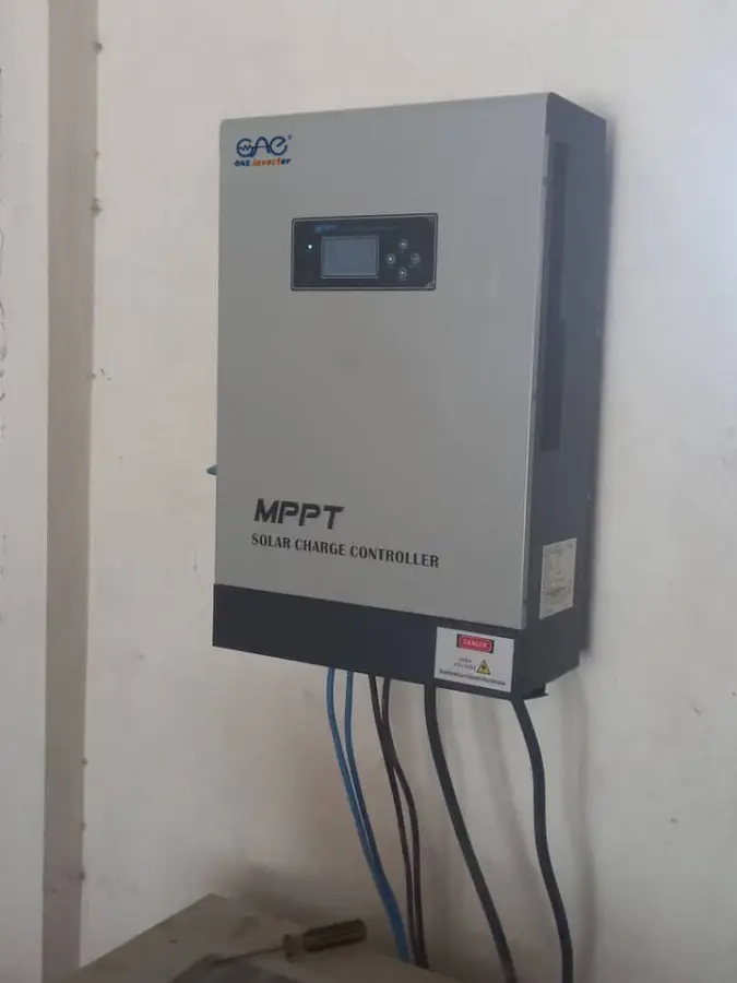 100A 17920W MPPT Solar Charge Controller 96V Auto Voltage Regulator for Home Use Solar System with Smart and Easy Control — image 7