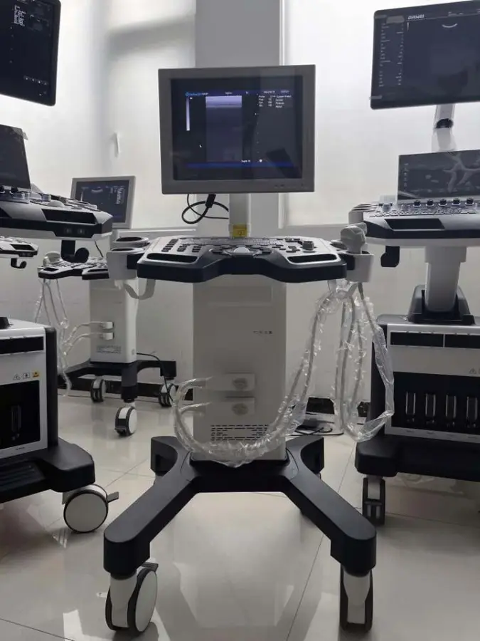 Full Digital Black and White Trolley Color Doppler Ultrasound Machine — view 4
