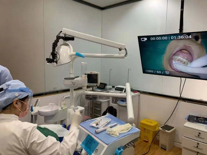 Surgical Medical LED Headlight and Headcam with Camera 4K HD Camera for Surgery — image 2