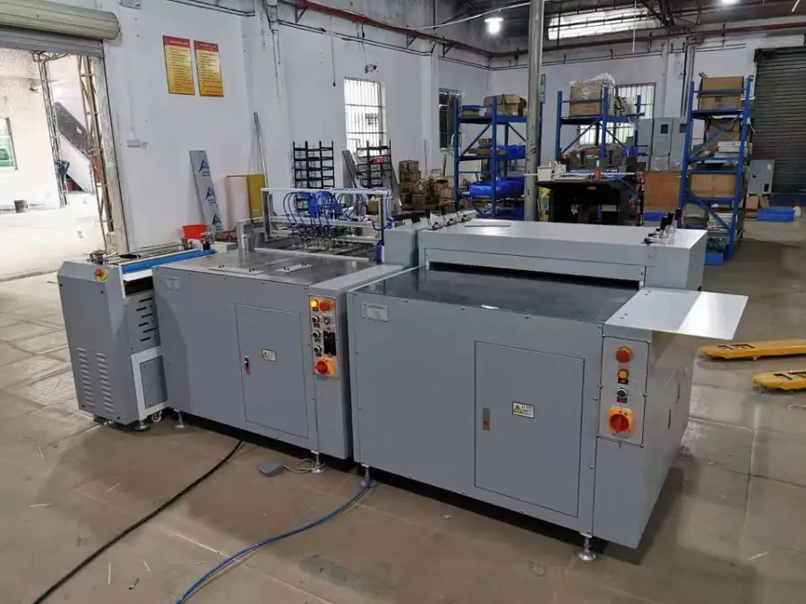 KET Hot Selling Book Hard Cover Gluing Machine Calendar Board Case Maker Making Machine — view 3