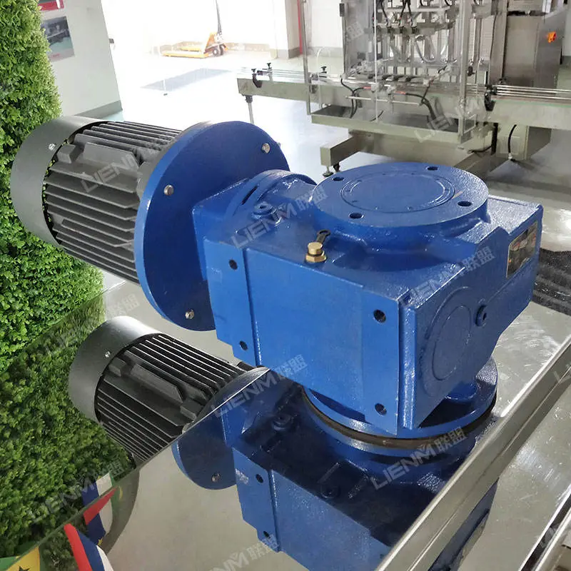 Factory Wholesale LIENM SUS304 Stainless Steel 500L 1000L Capacity Liquid Soap Cosmetic Mixing Machine Whit Heating Func — view 4
