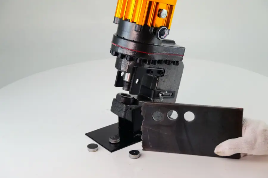 Electro-Hydraulic Hole Puncher JP20-4 — image 5