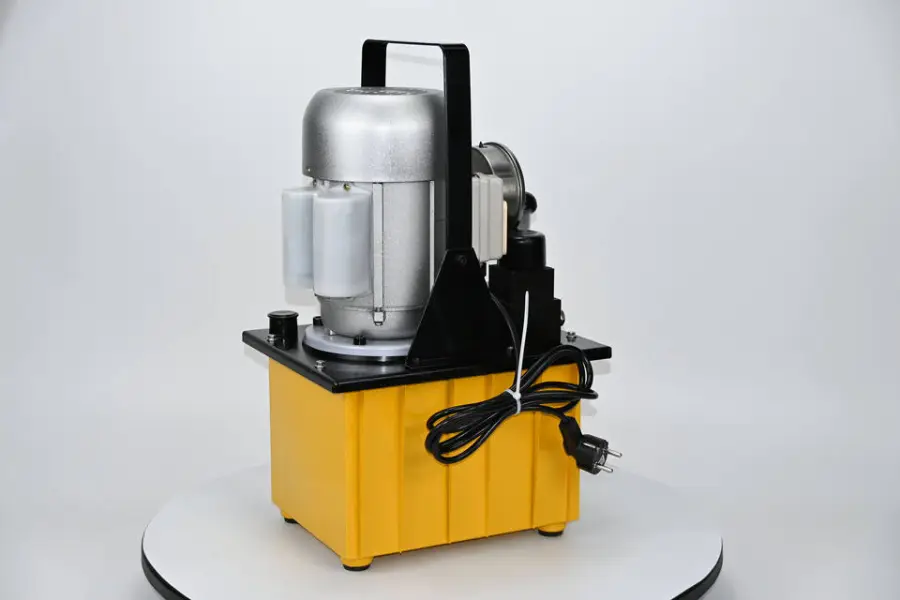 ZHH700C 22kg ultra High Pressure Manual Control Two-way Electric Pump Spill Valve Type Fuel Pump — view 4