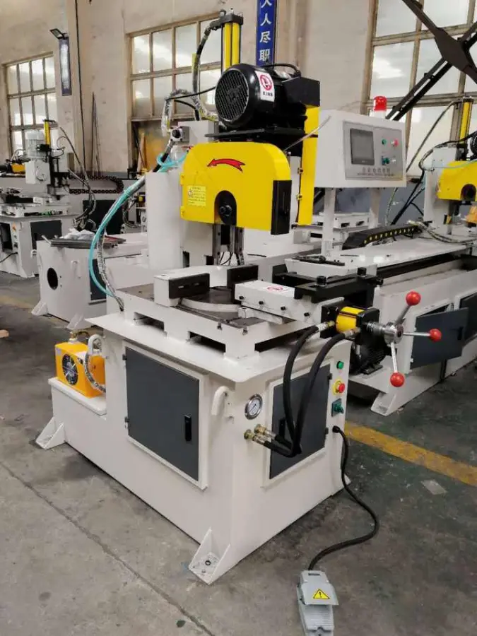 Semi-Automatic CNC Pipe Cutting Machine - Multiple & Repeat Feeding Functions — image 6