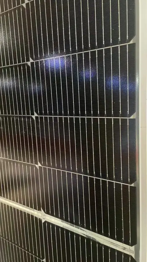 Factory Price Supplier 18 Years Producing Experience Half Cut PERC 450W 500W 600W 650W n Type 1000 Watt Solar Panel 550W Black — image 3