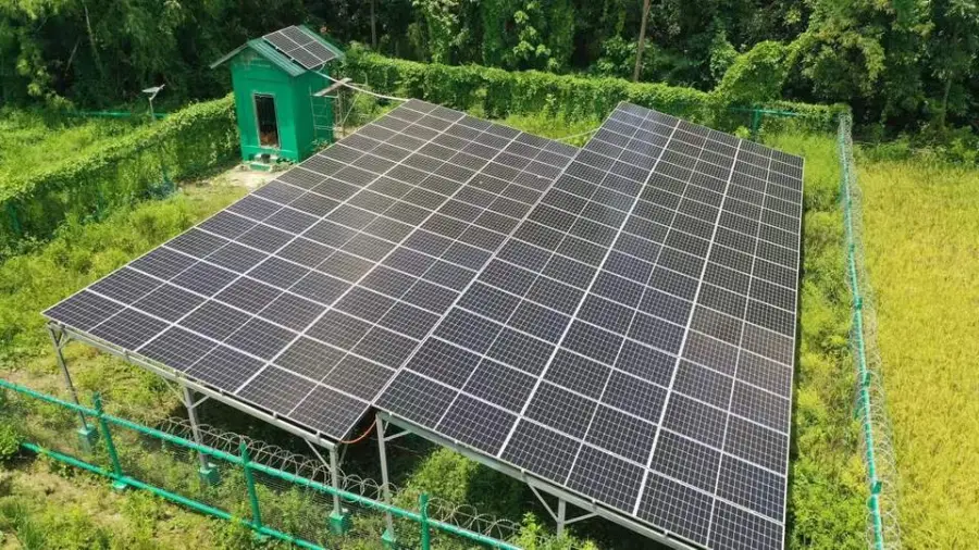 High Efficiency 575W/600W 630/750W Solar Panel Tier 1 High Quality N-Type Solar Roof Tiles Photovoltaic Solar Panel — view 2
