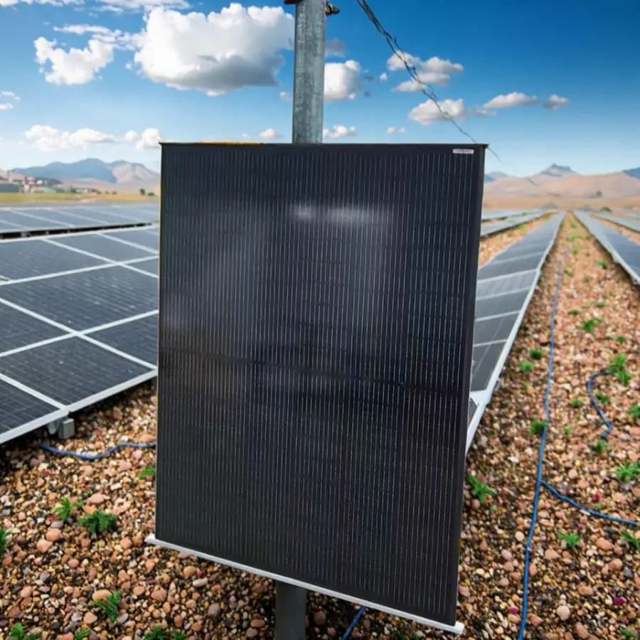 CE for Certified Pure Black 450W to 680W Solar Panels Bifacial Pv Panel Hot Selling Bipv Half Cell IBC Type From Poland — view 1