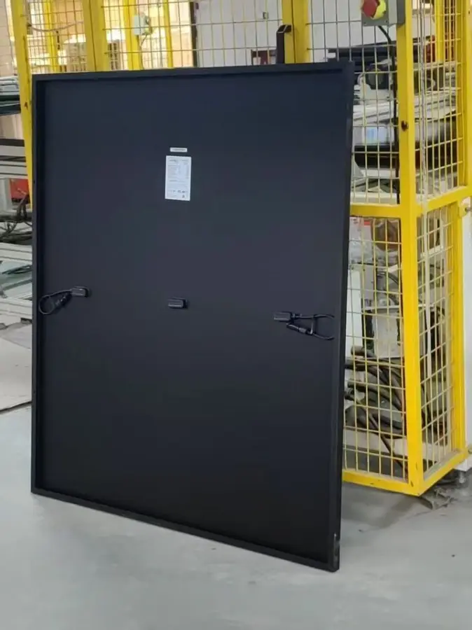 CE for Certified Pure Black 450W to 680W Solar Panels Bifacial Pv Panel Hot Selling Bipv Half Cell IBC Type From Poland — image 3