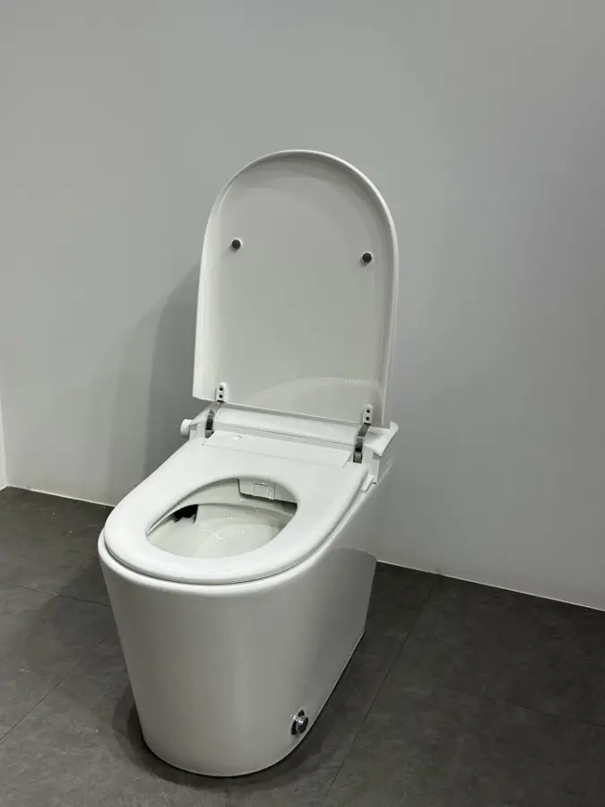 Plug-free Intelligent Sanitary Ware Toilet Commode Bathroom Floor Mounted Ceramic Automatic One Piece Smart Toilet Commode — image 5