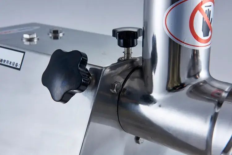 Best New Automatic Electric Meat Grinder & Mincer High Capacity 70kg/h 1 Year Warranty — image 2