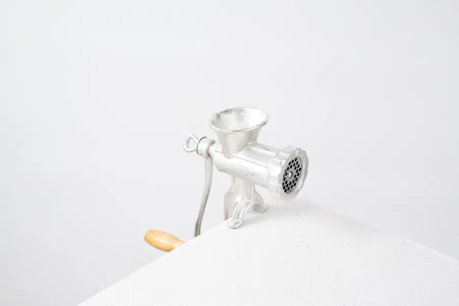 NO.10 NO.12 Type of Household and Commercial Manual Cast Iron Meat Grinder Tin Plating for rust Prevention — view 3