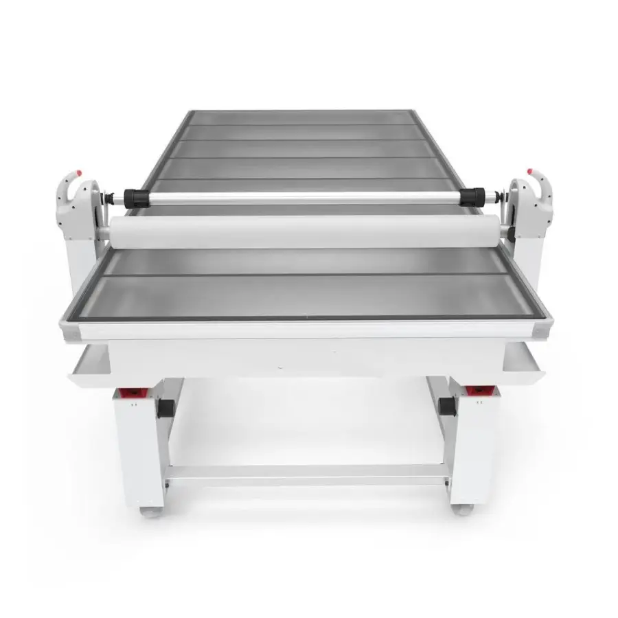 CY-1325 Large Format Flatbed Laminator and Hot Laminate Automatic Roller 1300mm x 2500mm Roll Cold Laminating Machine — image 3