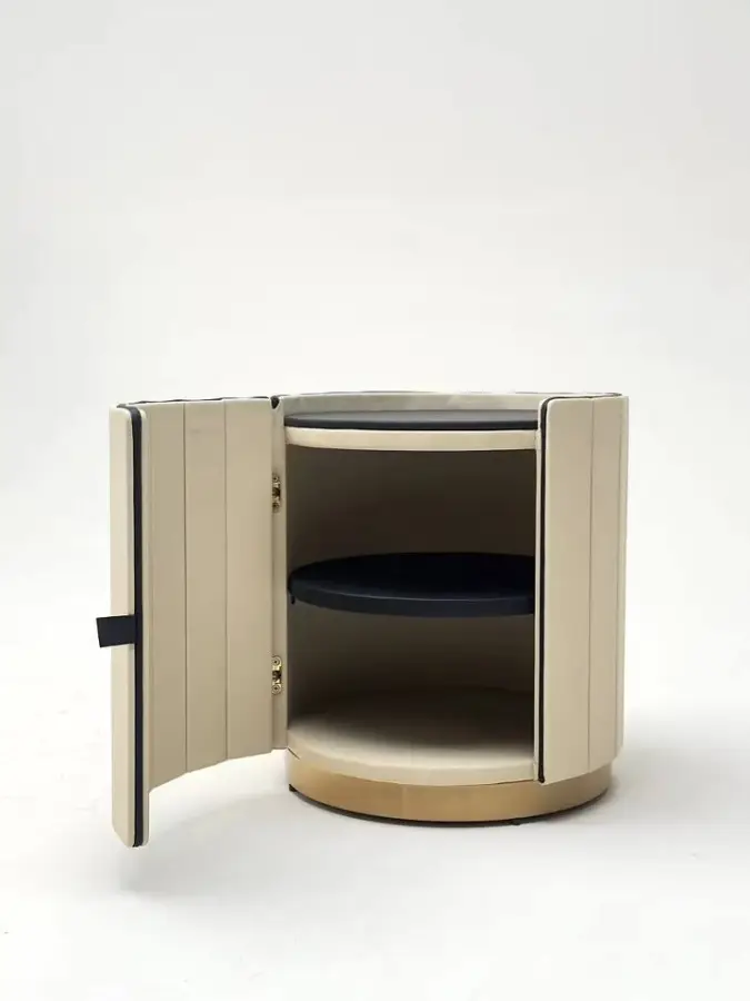 Italian Modern Style Microfiber Bedside Table Luxury Smart Storage Bedroom Living Room Dining Furniture for Hotels — image 5