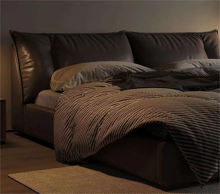 Modern Italian Minimalist Wooden Frame Genuine Leather King/Queen Size Soft Down Bed — image 2