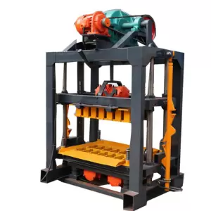 Six-hole Qtj4-40 Diesel Engine Mobile Brick Making Machine