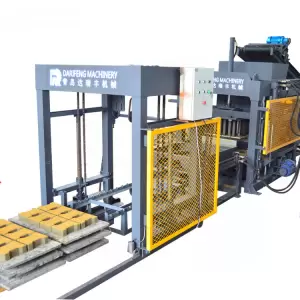 QT4-18 Hollow Brick Making Machine