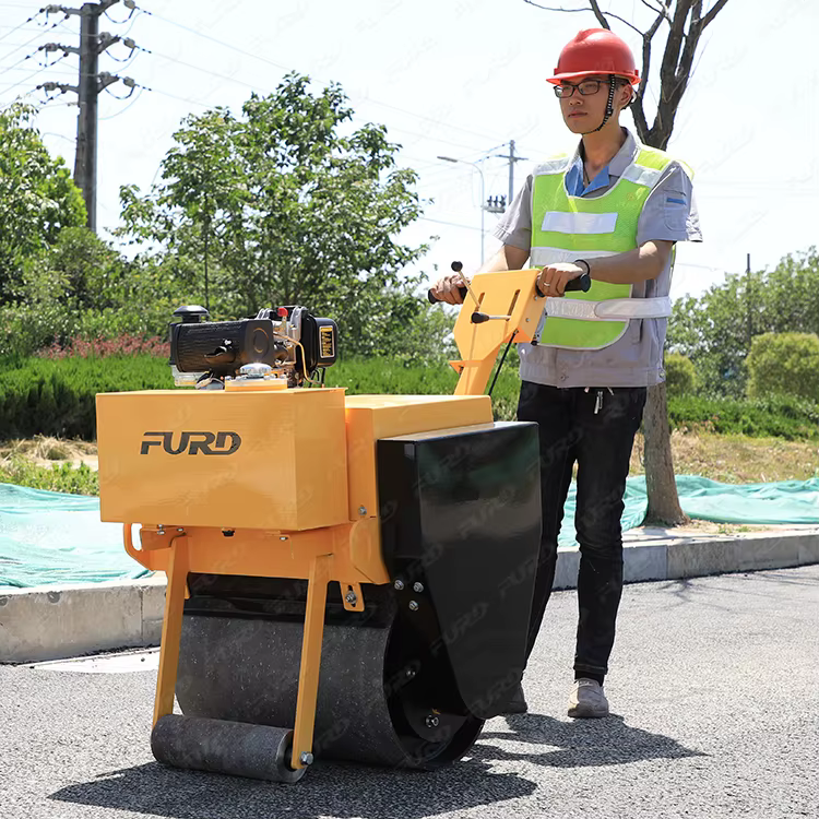 FURD Vibratory Asphalt Road Roller Soil Compactor