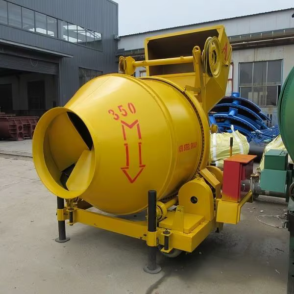 Portable Plastic Drum Concrete Mixer with Automatic Feeding Pump
