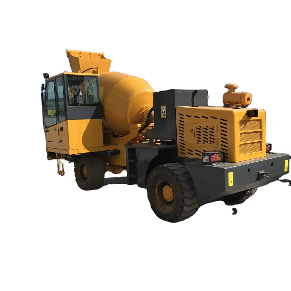 Mini Portable 0.6m3 Self Loading Concrete Mixer Truck