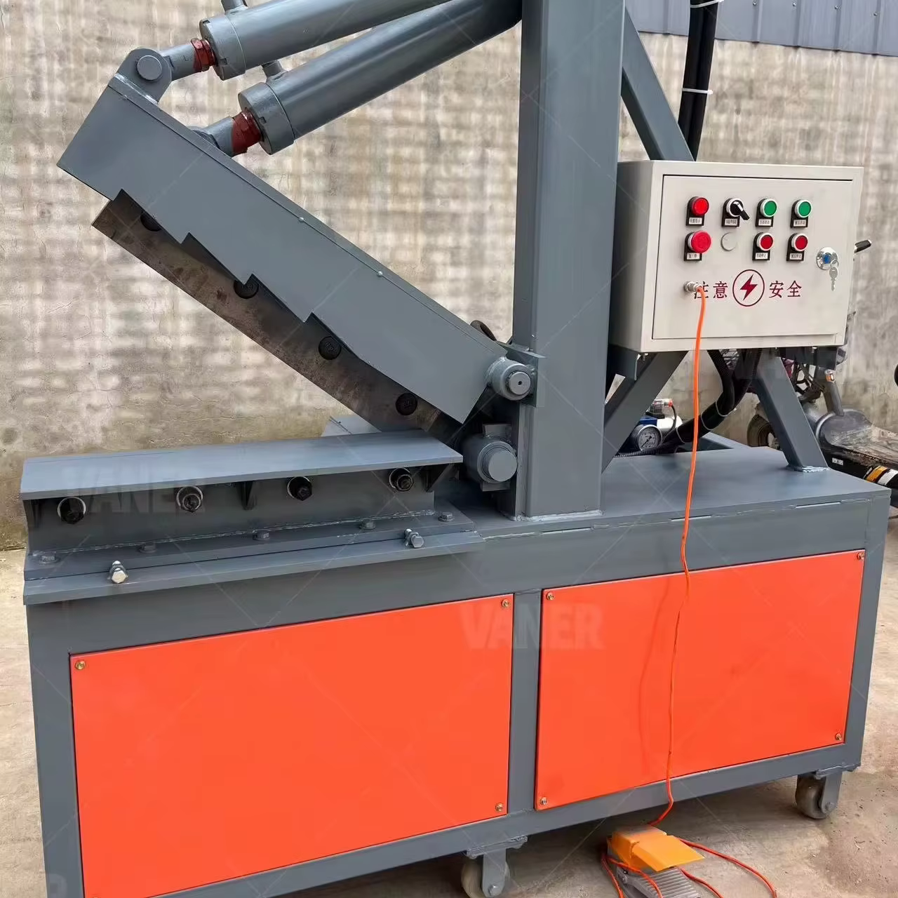 Vaner AS 20 Easy Operation Scrap
