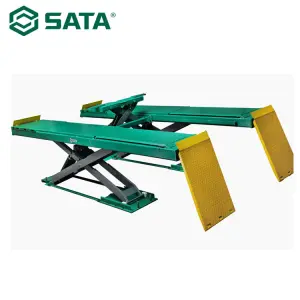 SATA AE5402 SCISSOR LIFT on GROUND for ALIGNER