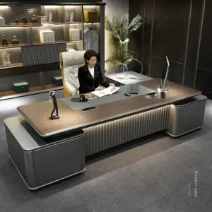 Luxury High-grade Wooden Panel Business CEO Desk Modular Commercial Office Furniture Large Size