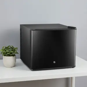 Space Saving 20L Mini Compact Fridge Low Noise Drinks Snack Storage Household Small Refrigerator for Single Apartment Use